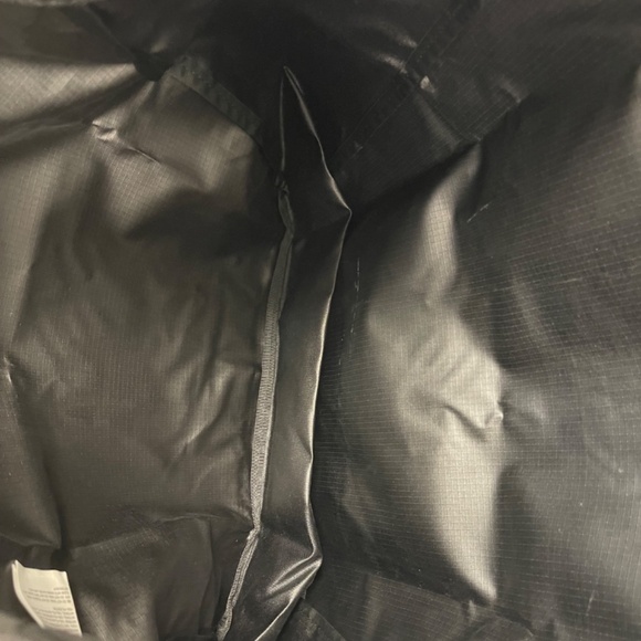 THE NORTH FACE Exploration Without Compromise Tote, Black - NWT - Picture 3 of 5